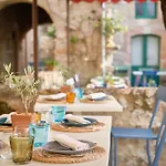 Castello Di Postignano Relais 4* Sellano