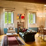 Castello Di Postignano Relais Sellano