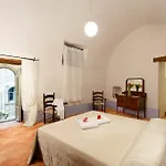 Castello Di Postignano Relais 4*