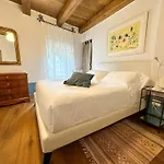 Castello Di Postignano Relais فندق 4*