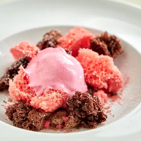 Castello Di Postignano Relais Sellano