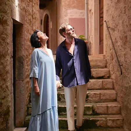 Castello Di Postignano Relais 4*