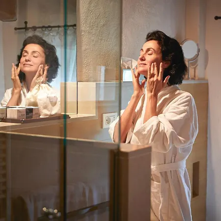 Castello Di Postignano Relais