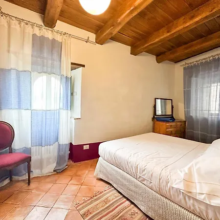 Castello Di Postignano Relais