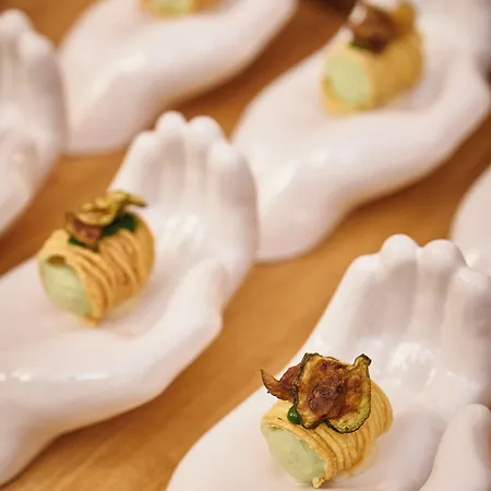 Castello Di Postignano Relais Hotel Sellano