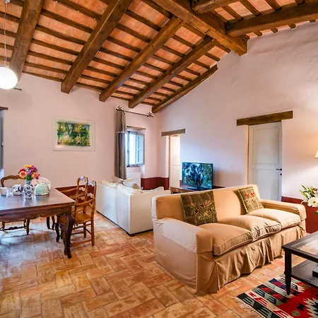 Castello Di Postignano Relais 4*