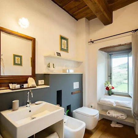 Castello Di Postignano Relais Sellano