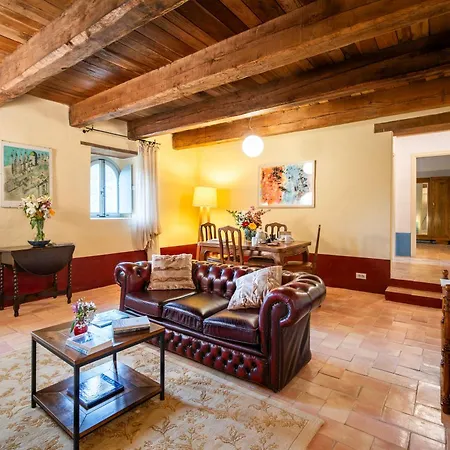 Castello Di Postignano Relais