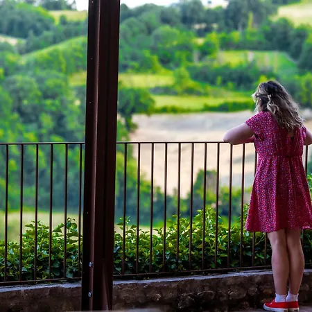 Hotel Castello Di Postignano Relais 4*