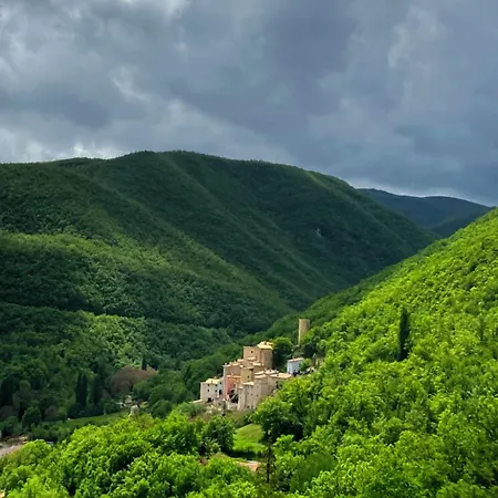Castello Di Postignano Relais