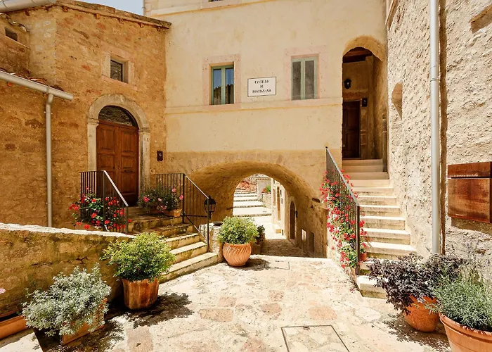 Castello Di Postignano Relais Szálloda