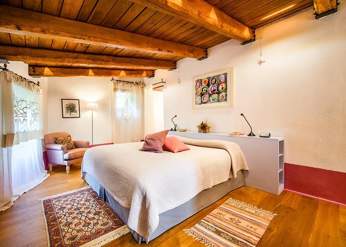 Castello Di Postignano Relais 4*