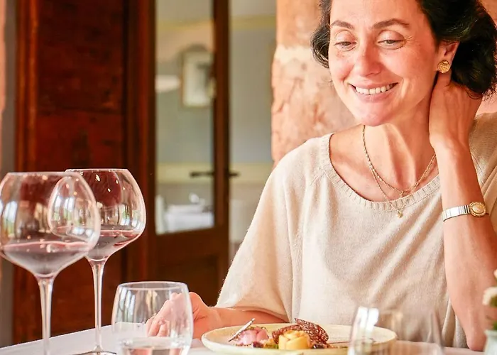 Castello Di Postignano Relais Sellano