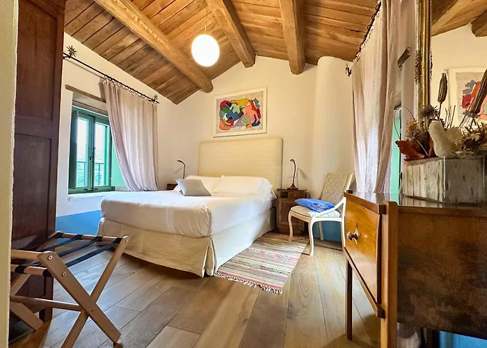 Szálloda Castello Di Postignano Relais 4*