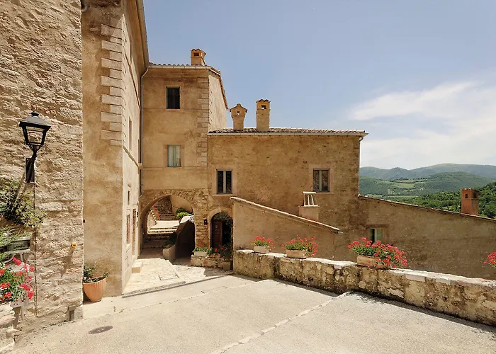 호텔 Castello Di Postignano Relais